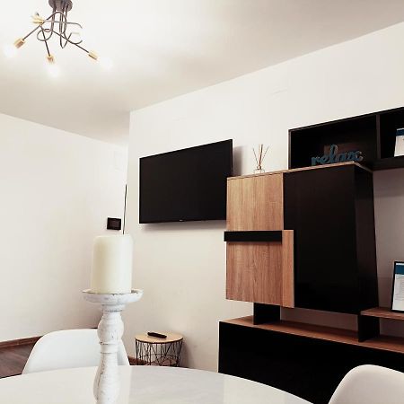 Christopher Apartment Oradea Eksteriør bilde