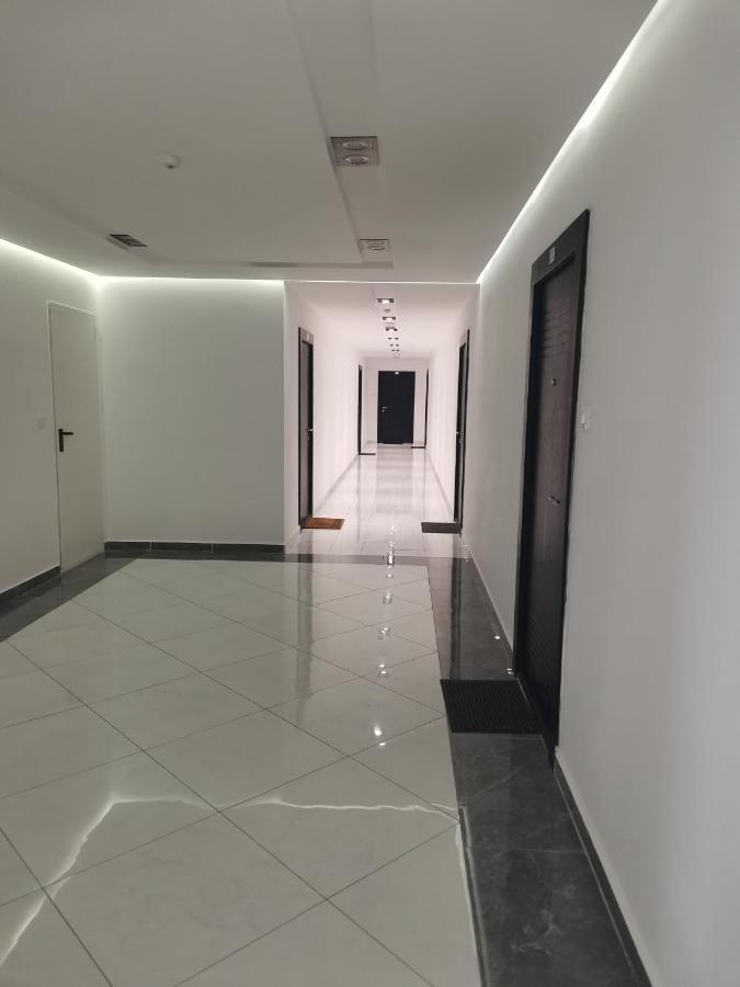 Christopher Apartment Oradea Eksteriør bilde