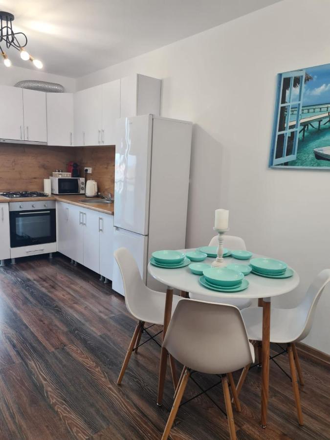 Christopher Apartment Oradea Eksteriør bilde