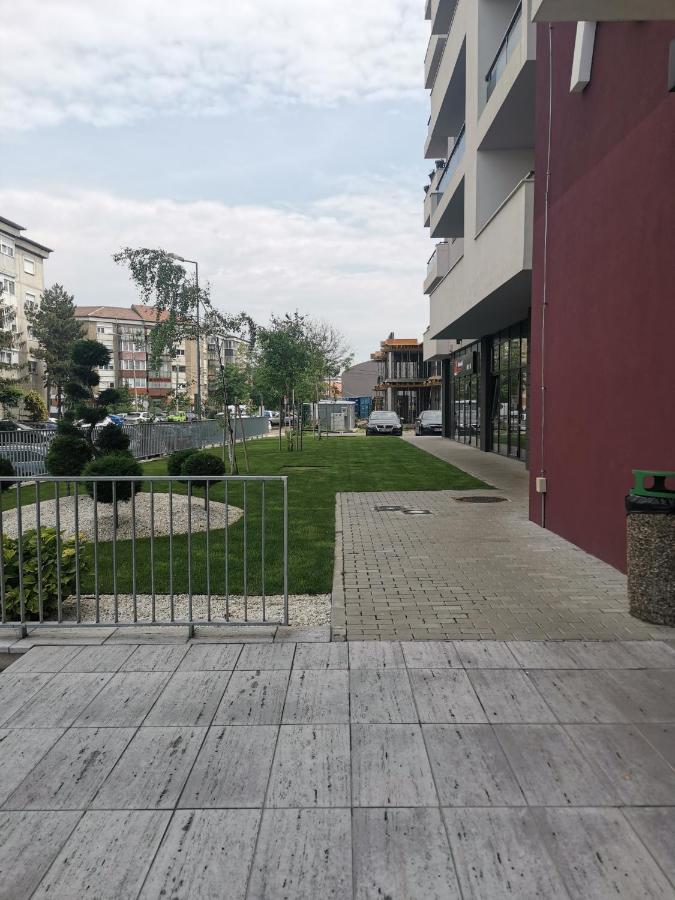 Christopher Apartment Oradea Eksteriør bilde