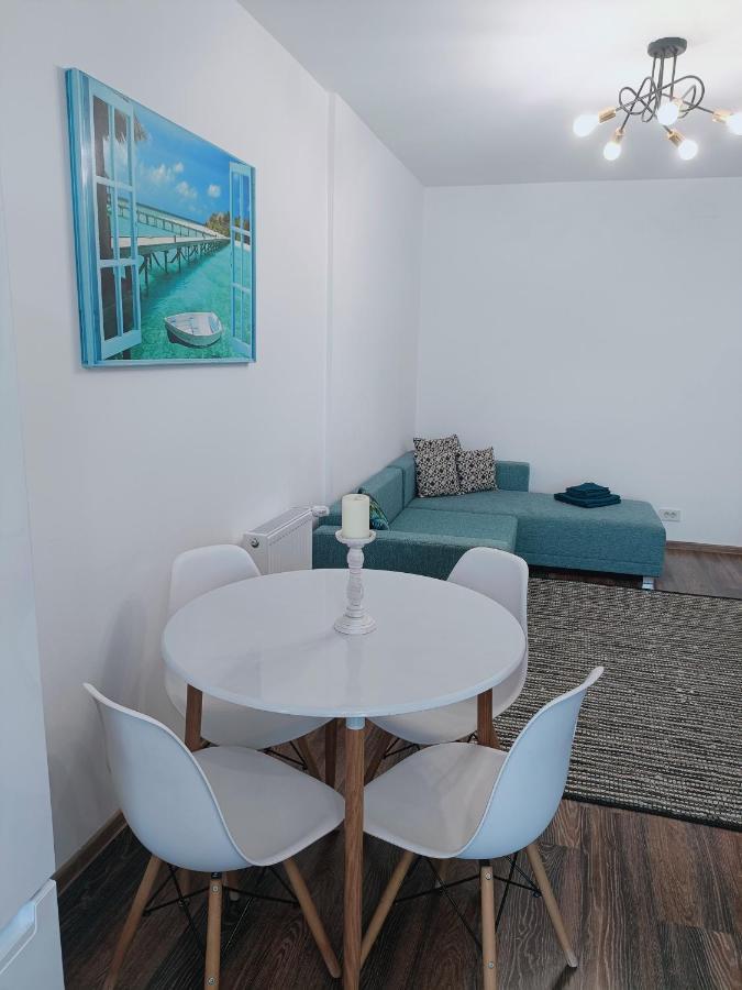 Christopher Apartment Oradea Eksteriør bilde