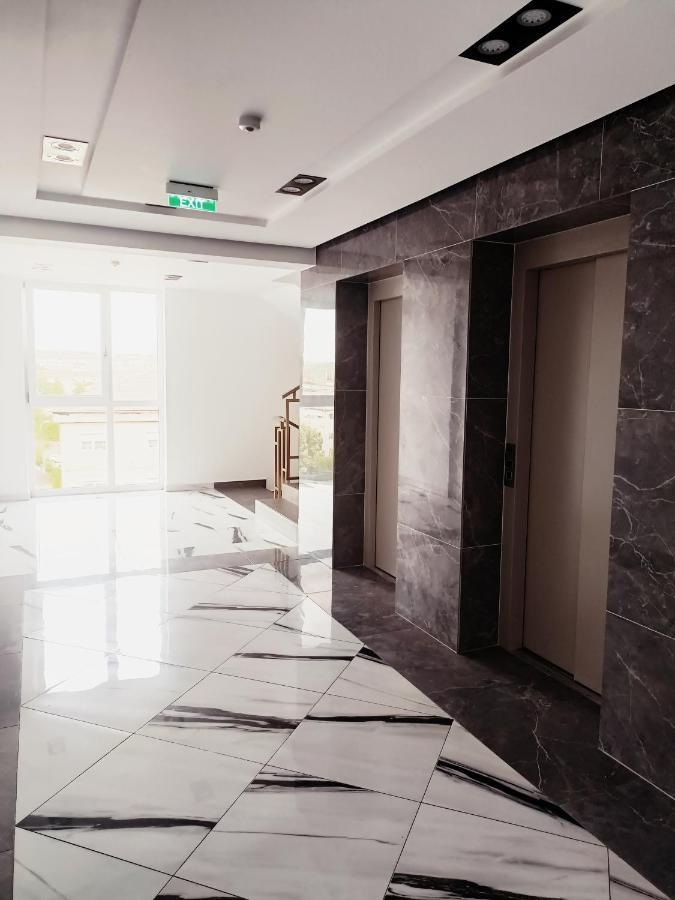 Christopher Apartment Oradea Eksteriør bilde