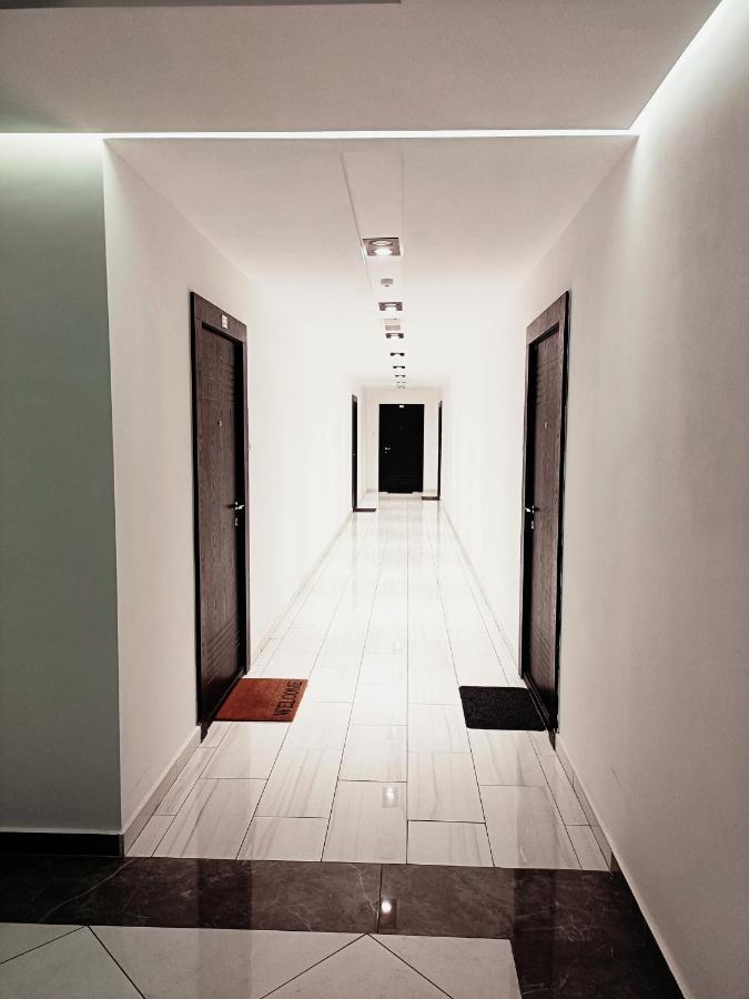 Christopher Apartment Oradea Eksteriør bilde