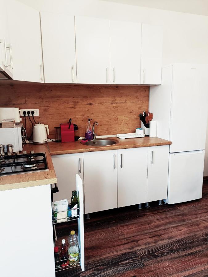 Christopher Apartment Oradea Eksteriør bilde