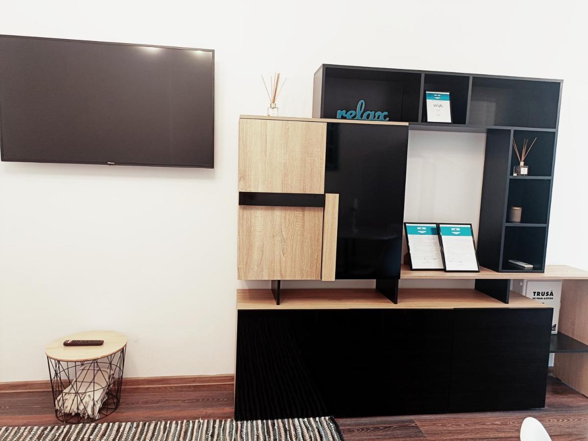 Christopher Apartment Oradea Eksteriør bilde